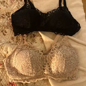 Bali size large bras tan and black